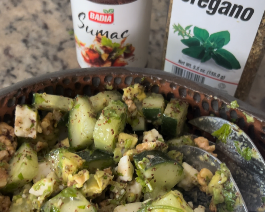 Ensalada Mediterránea de Pepino