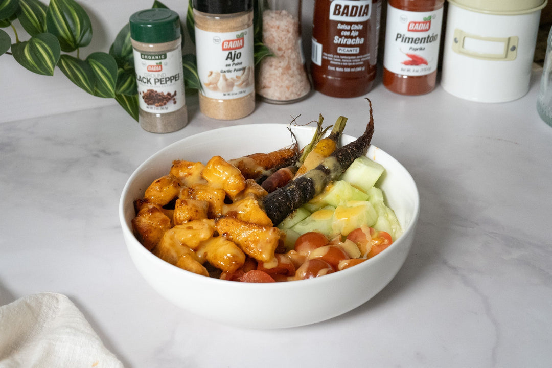 Cubitos de Salmón con Salsa Bang Bang